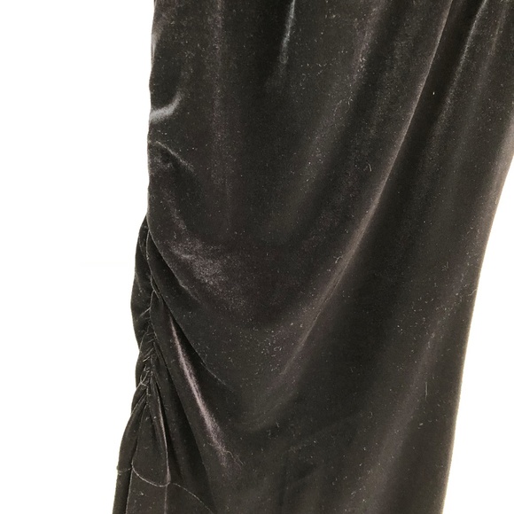 SOLD Vintage Nan Black Velvet Dress - Picture 6 of 8